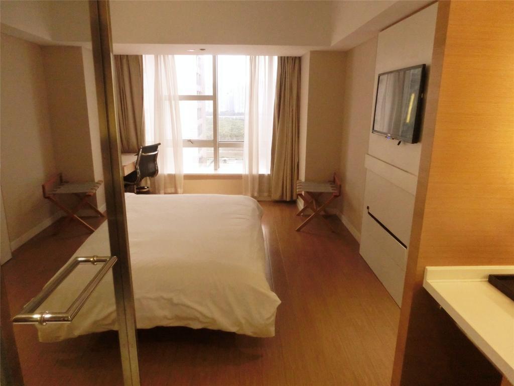 Ji Hotel Guangzhou Zhujiang New Town الغرفة الصورة