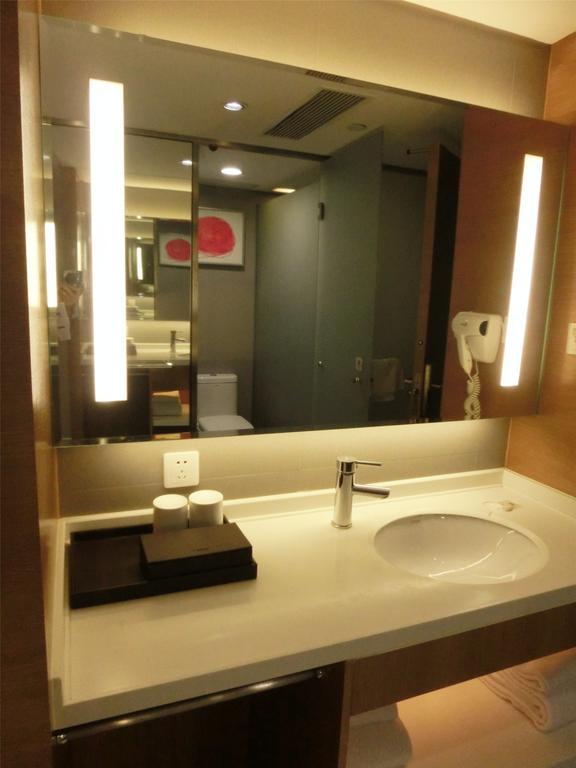 Ji Hotel Guangzhou Zhujiang New Town الغرفة الصورة